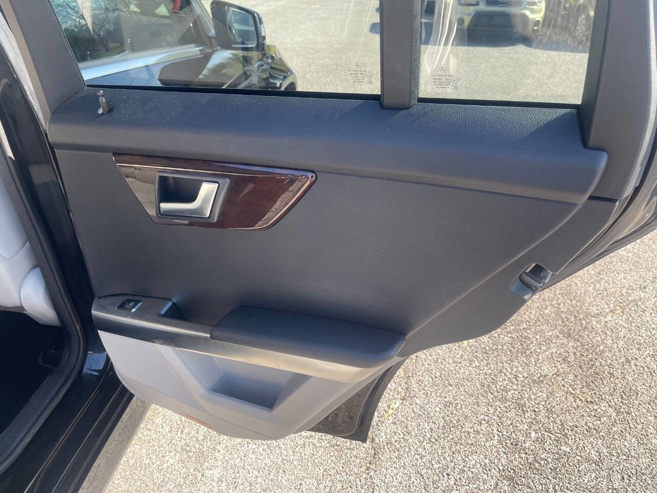 Used 2014 Mercedes-Benz GLK 350 4MATIC image 29