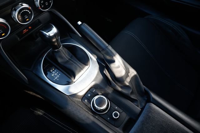 Used 2017 FIAT 124 Spider Classica image 33