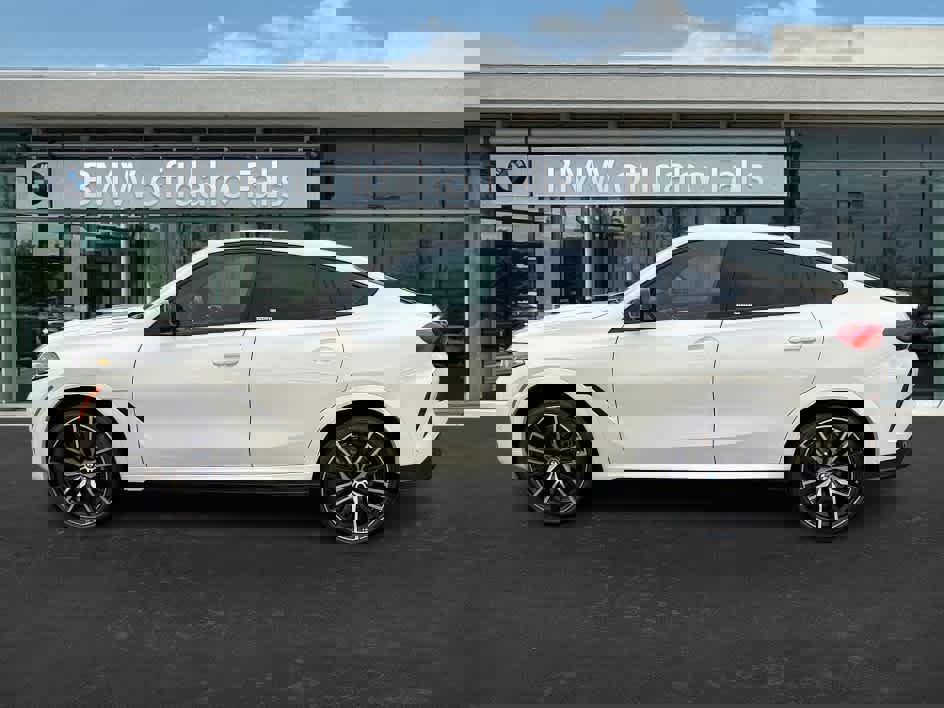 New 2026 BMW X6 M60i image 4