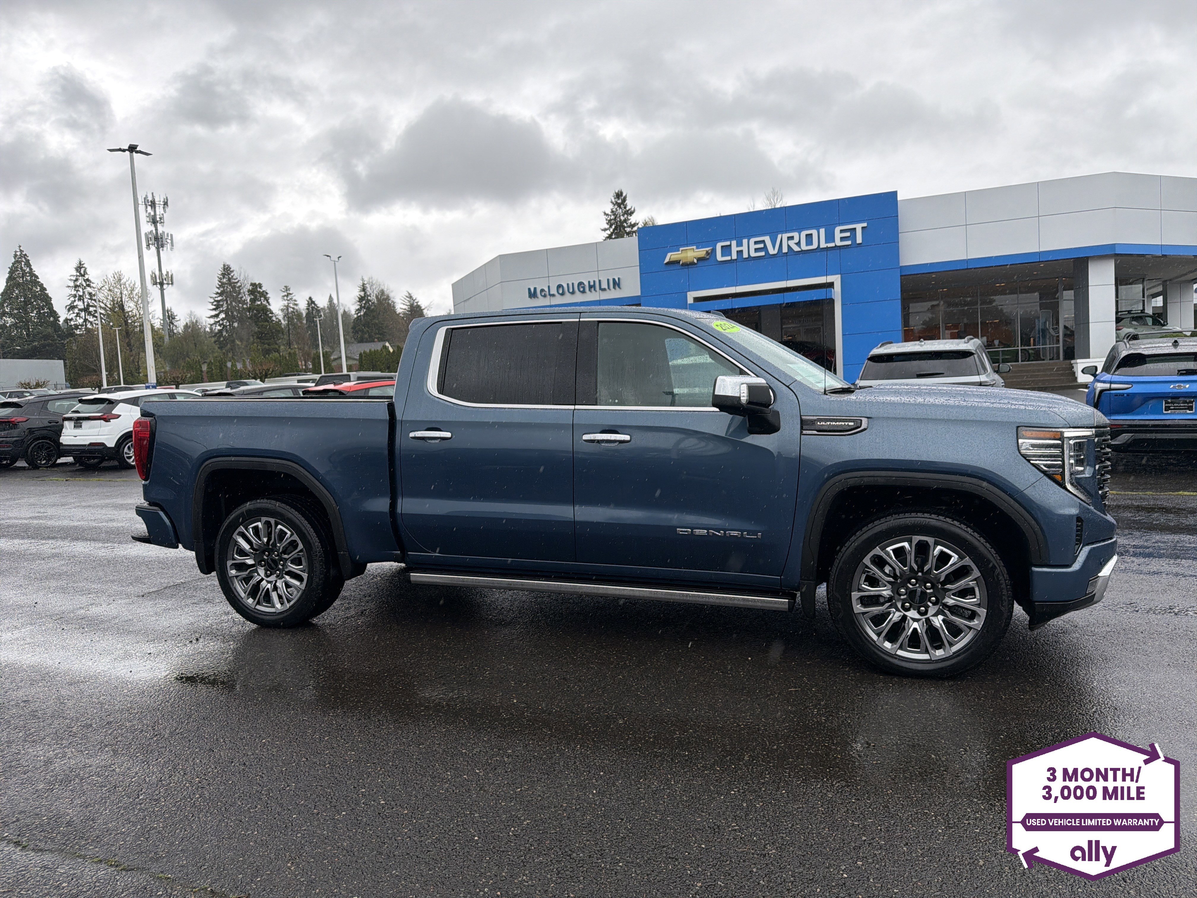 Used 2024 GMC Sierra 1500 Denali Ultimate image 7