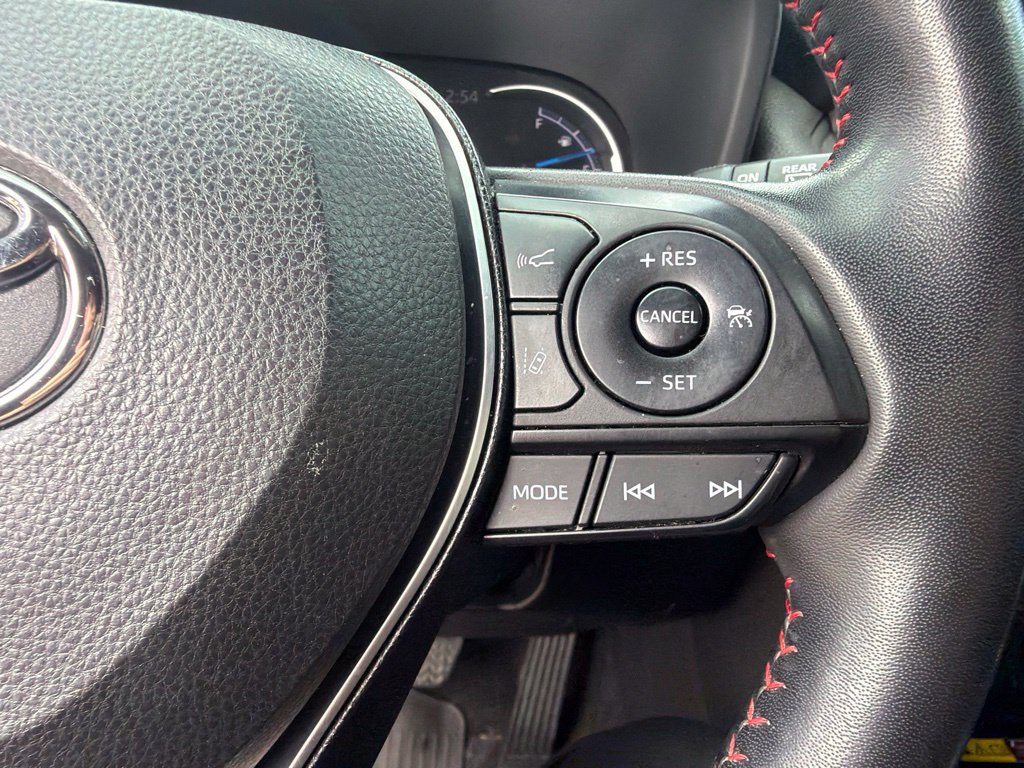 Used 2022 Toyota RAV4 XSE w/ Weather Package AWD/4WD image 19