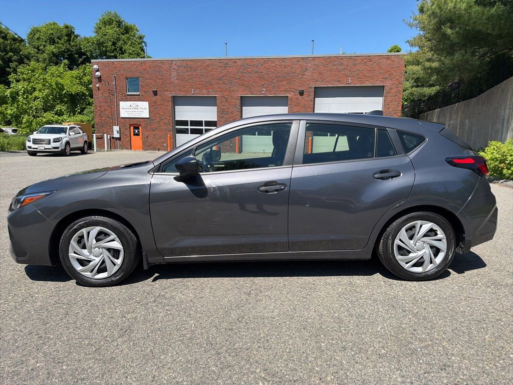 Used 2024 Subaru Impreza 2.0i AWD/4WD image 2