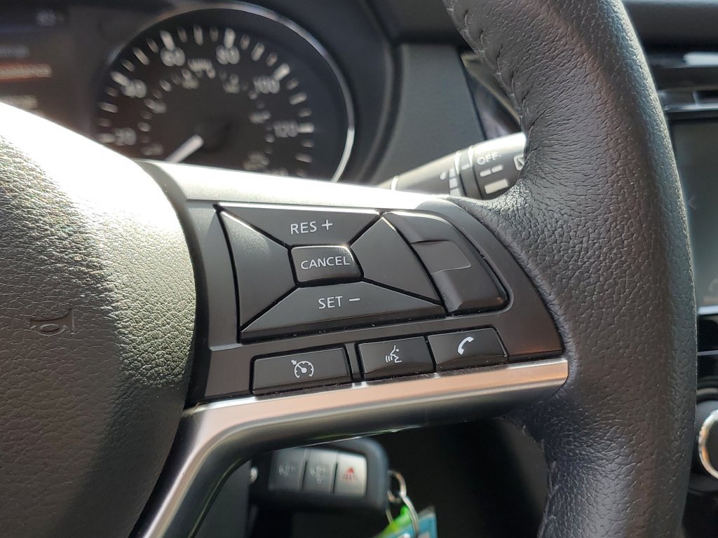 Used 2019 Nissan Rogue S w/ Special Edition Package FWD image 19