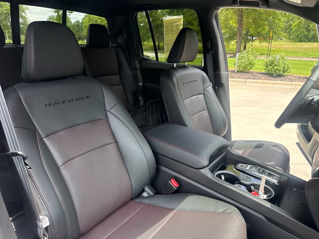 Certified 2026 Honda Ridgeline Black Edition image 35