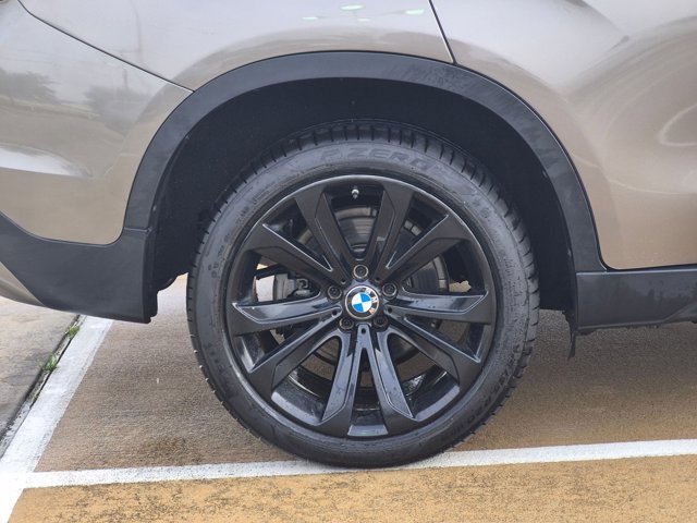 Used 2017 BMW X6 xDrive35i image 21