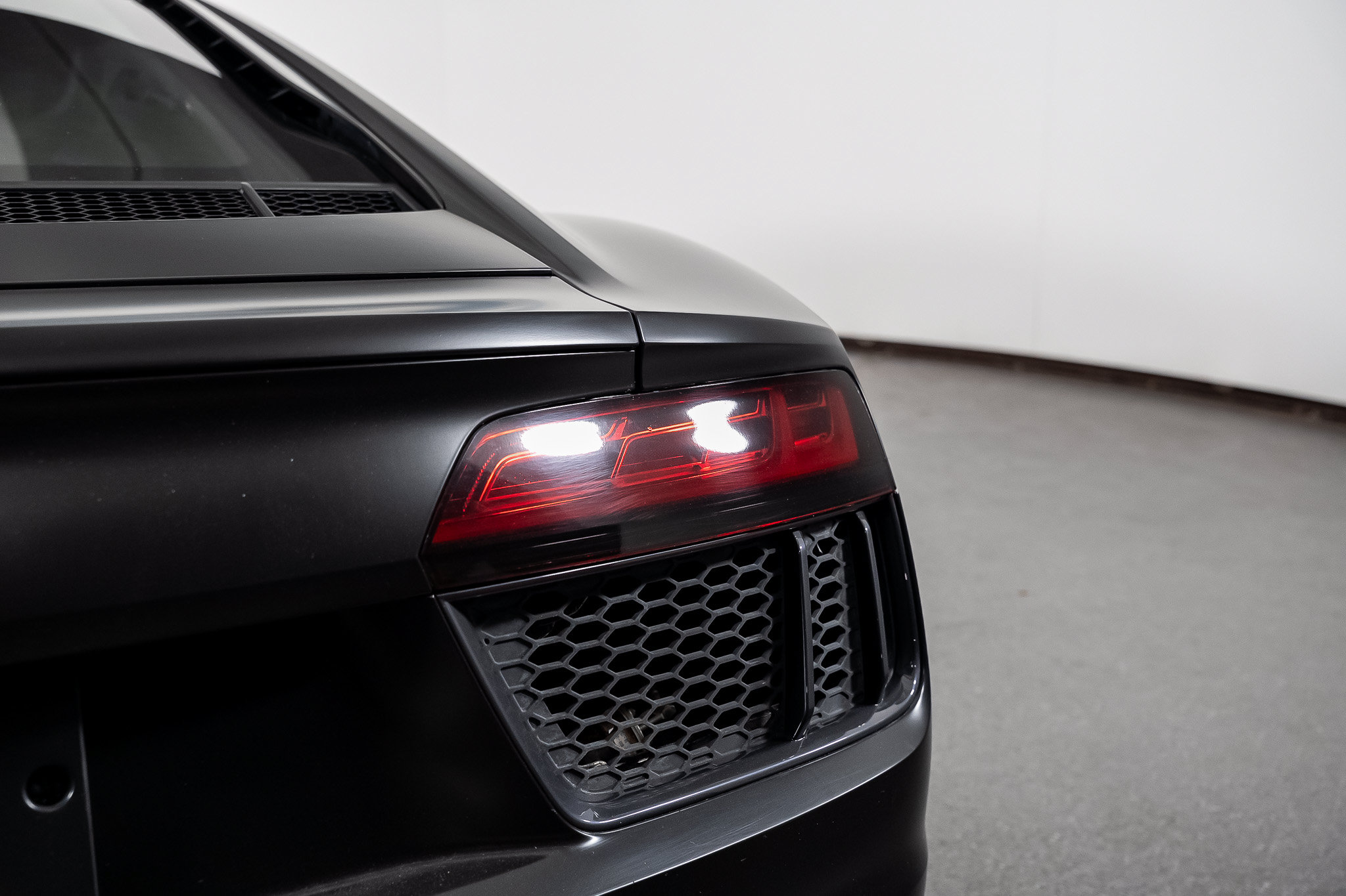 Used 2017 Audi R8 V10 AWD/4WD image 25