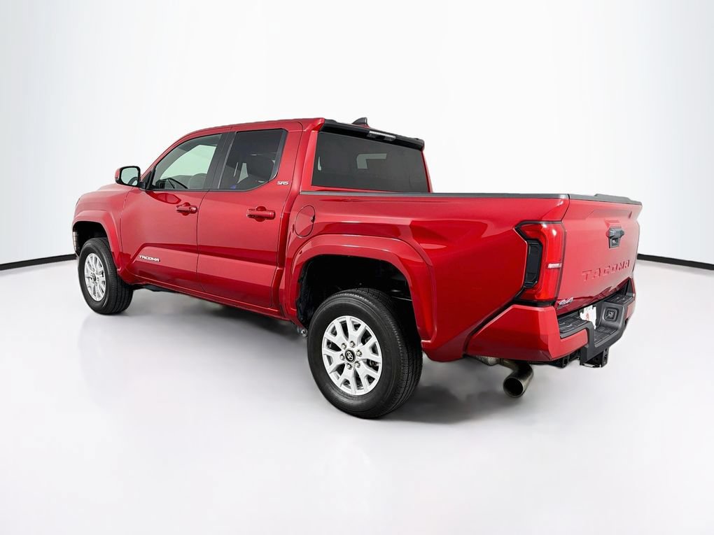 Used 2025 Toyota Tacoma SR5 AWD/4WD image 7