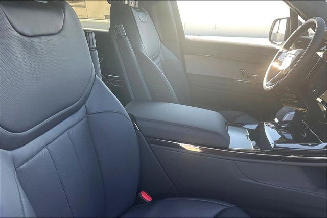 New 2025 Land Rover Range Rover Sport Dynamic SE image 12