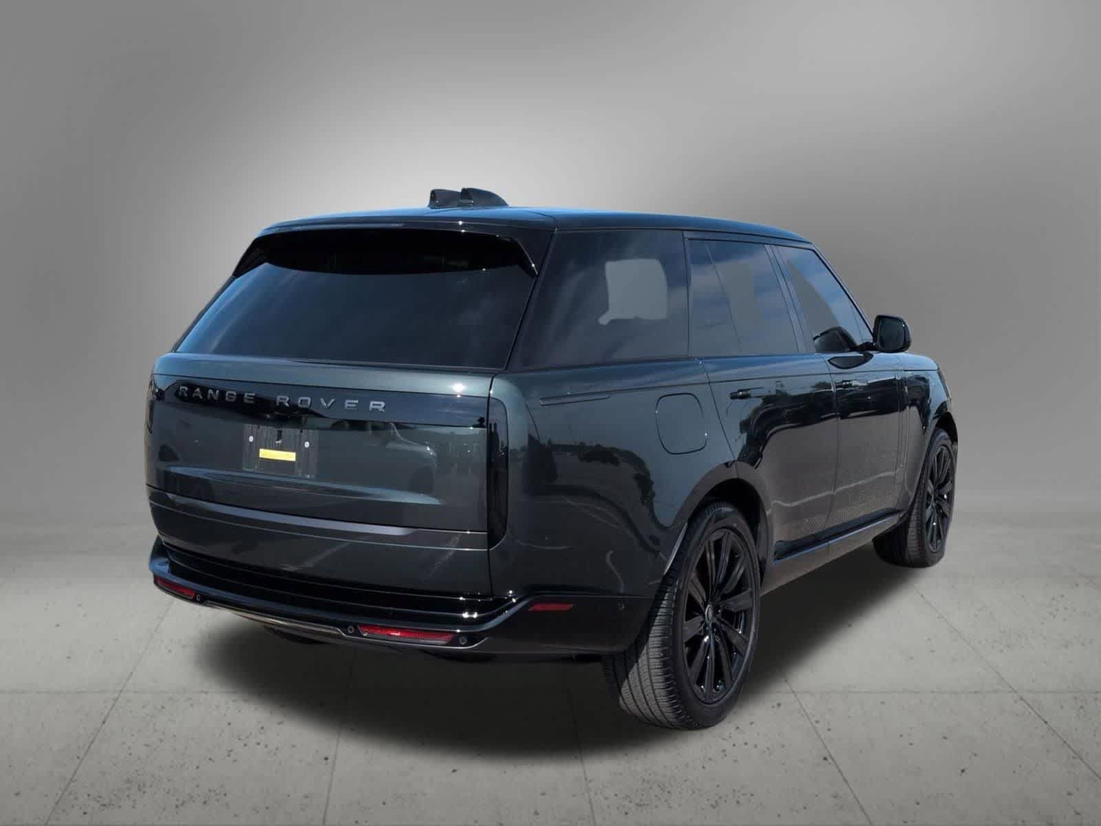 Certified 2025 Land Rover Range Rover SE AWD/4WD image 6