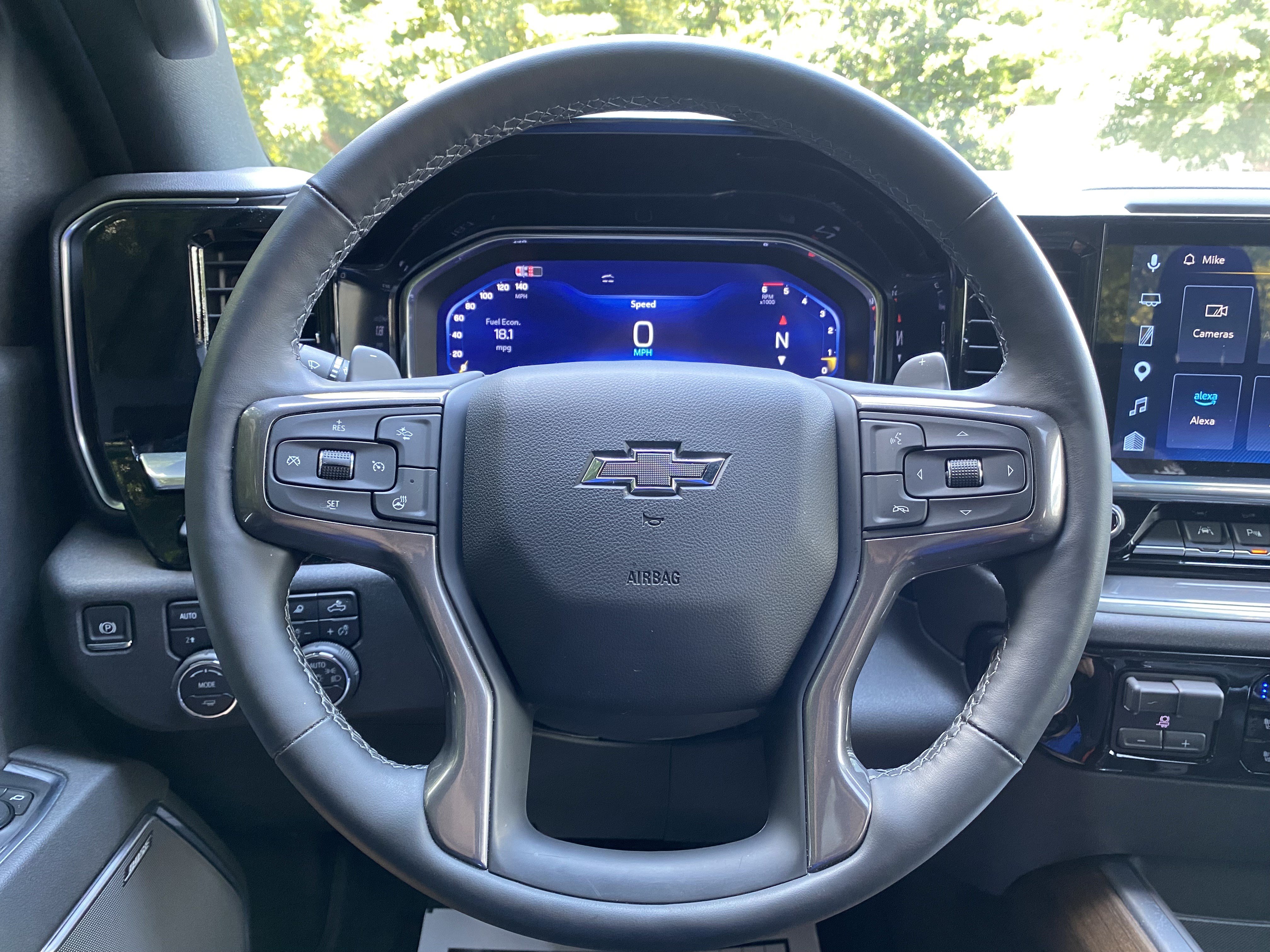 Used 2025 Chevrolet Silverado 1500 High Country w/ Midnight Edition AWD/4WD image 19