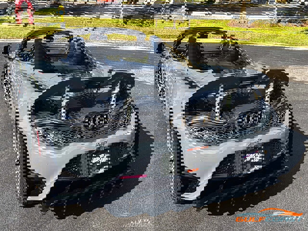 Used 2022 McLaren 765LT image 48