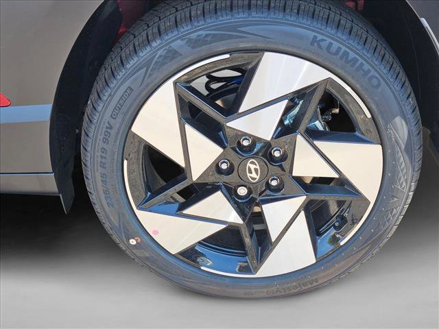 New 2026 Hyundai Kona Limited image 8