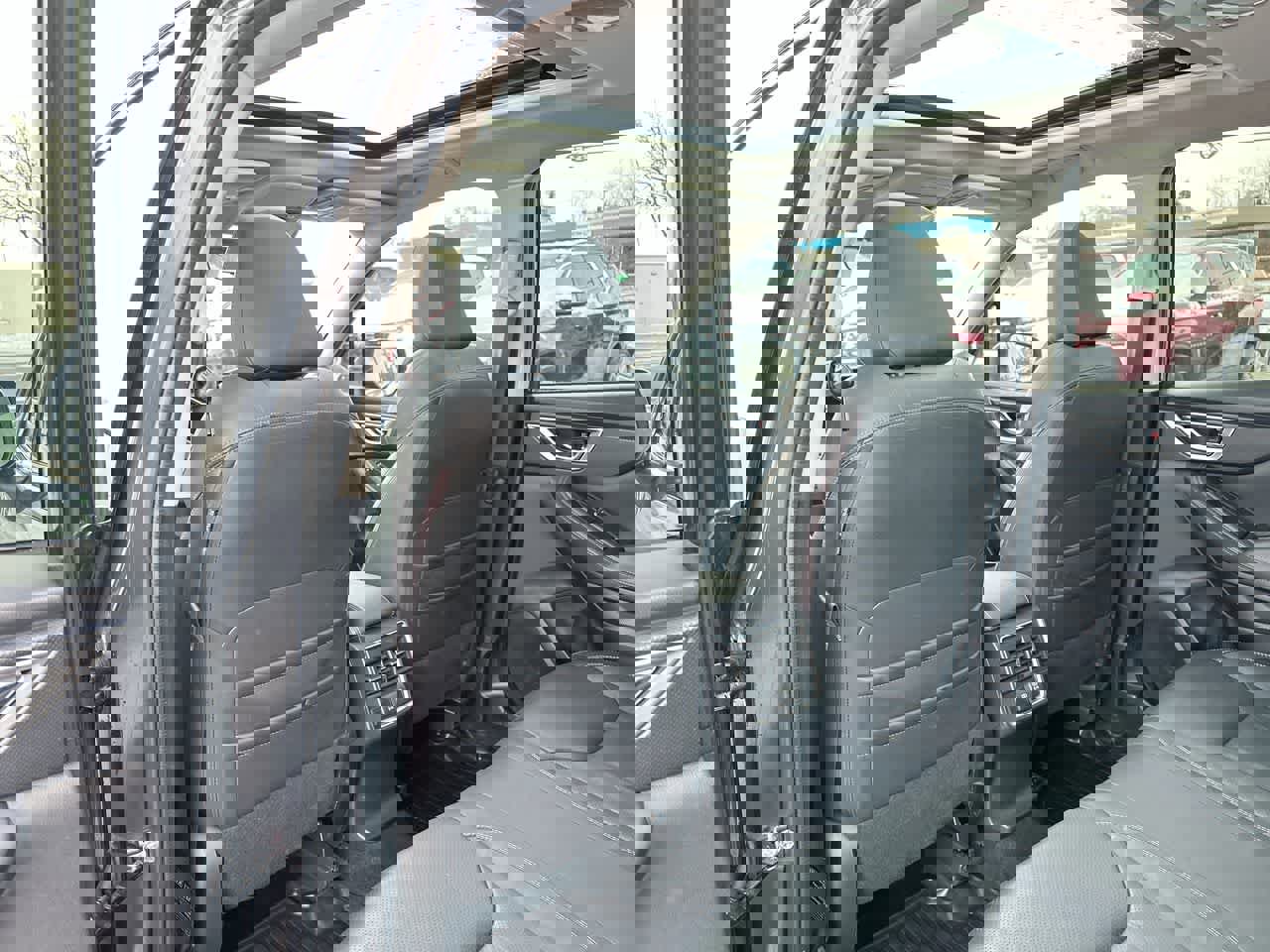 Used 2019 Subaru Forester Limited image 23