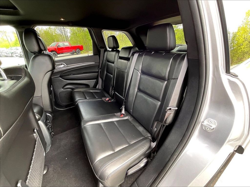 Used 2020 Jeep Grand Cherokee Limited AWD/4WD image 14