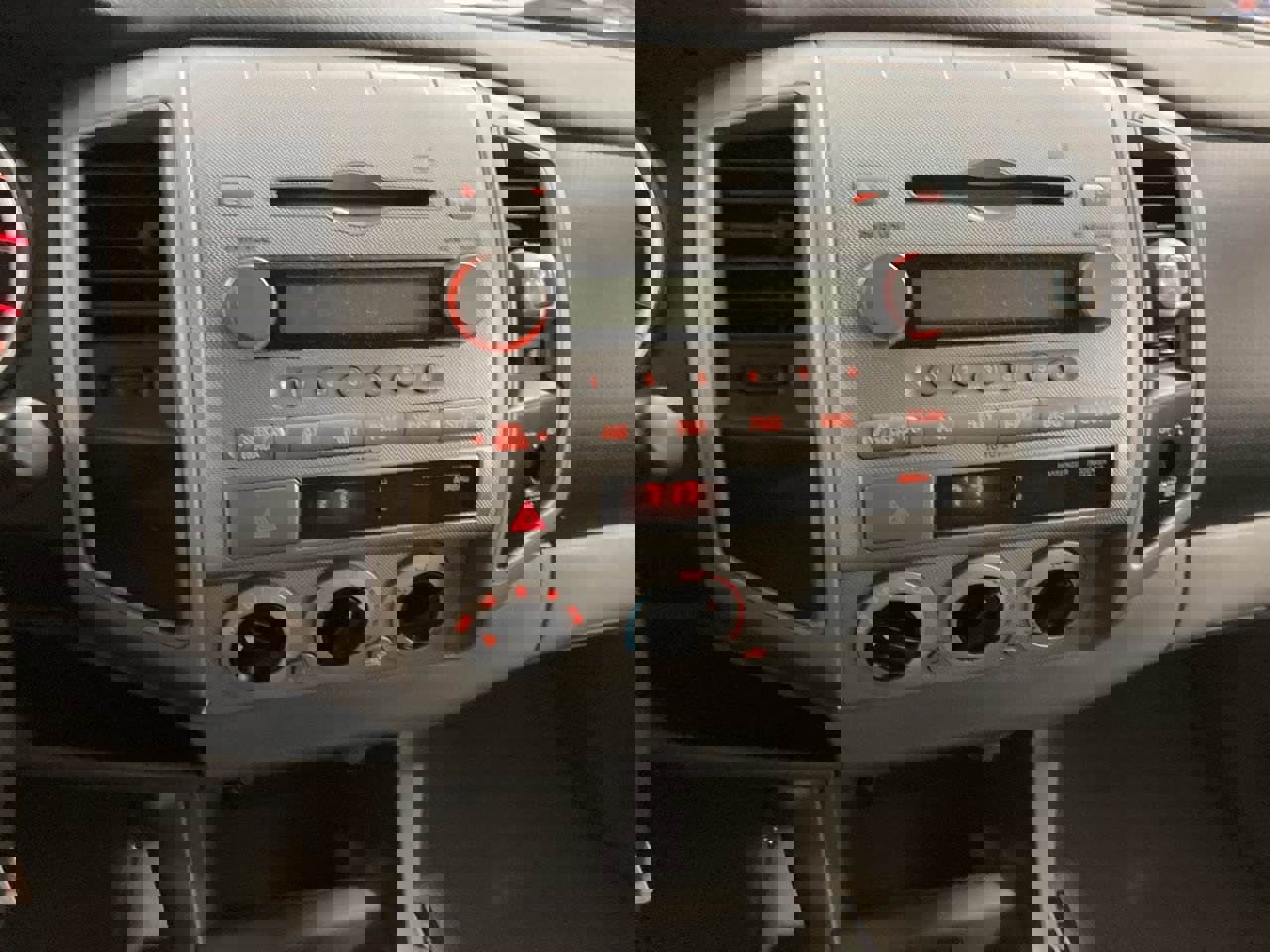 Used 2007 Toyota Tacoma PreRunner image 12