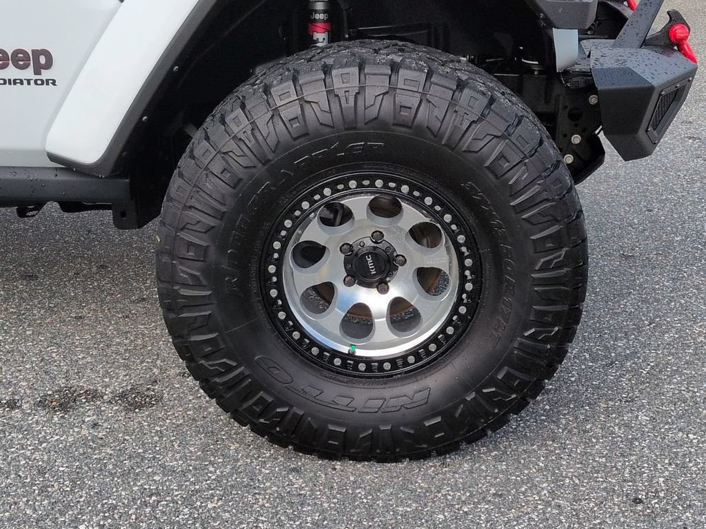 Used 2022 Jeep Gladiator Rubicon AWD/4WD image 10