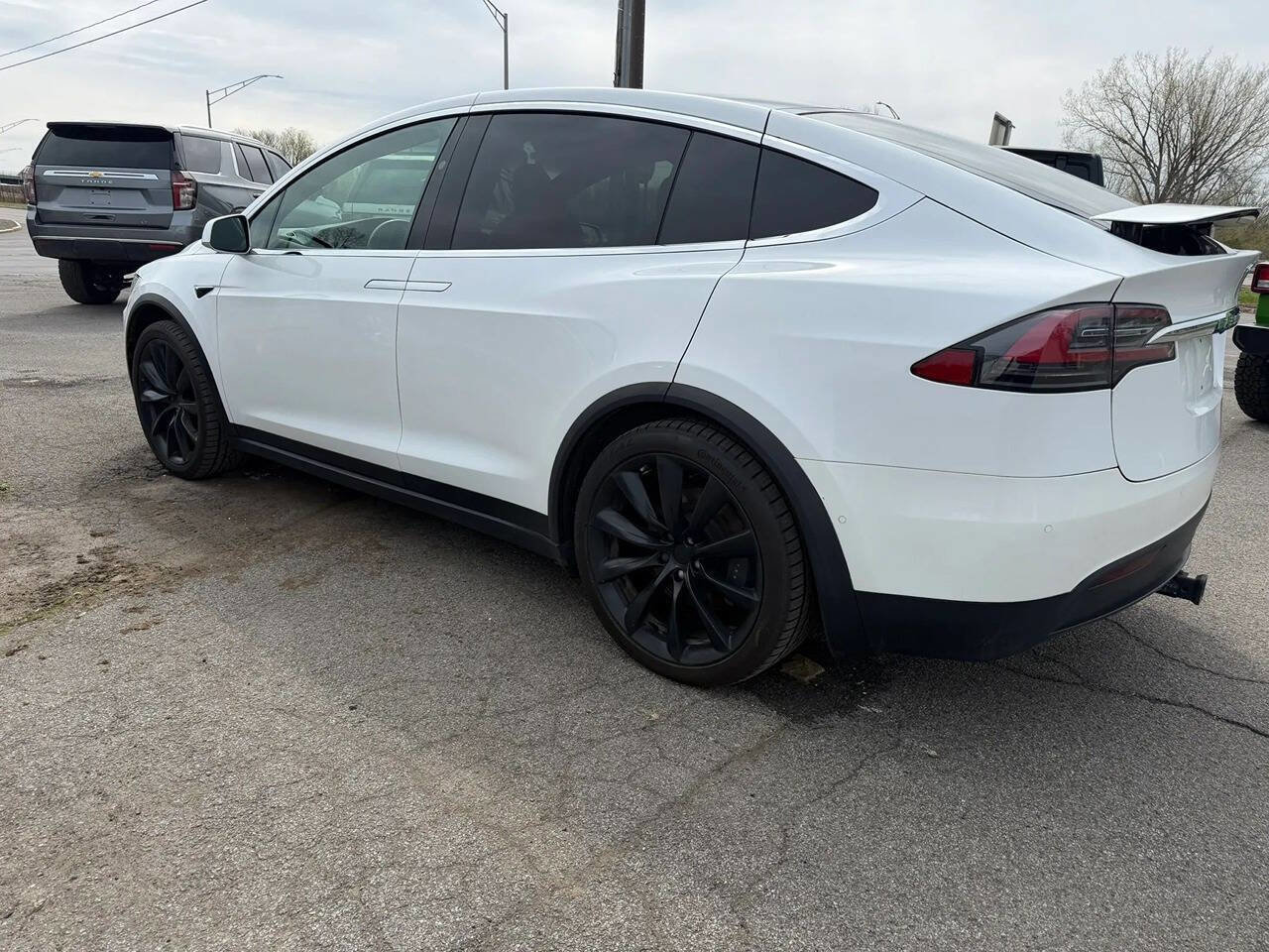Used 2020 Tesla Model X Long Range image 3