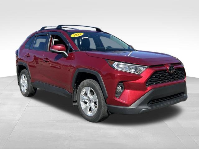 Used 2019 Toyota RAV4 XLE w/ All Weather Liner Package AWD/4WD image 7