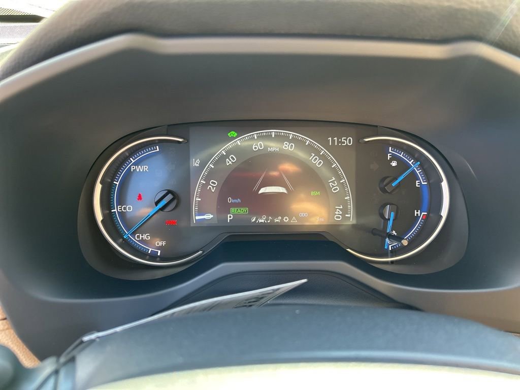 New 2025 Toyota RAV4 LE image 9