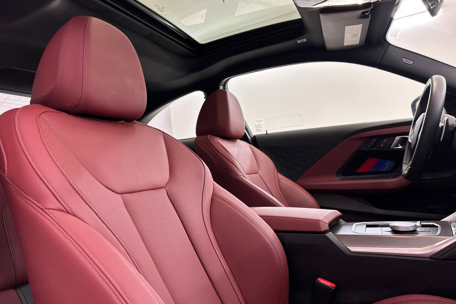 Used 2025 BMW 230i Coupe w/ M Sport Package image 30