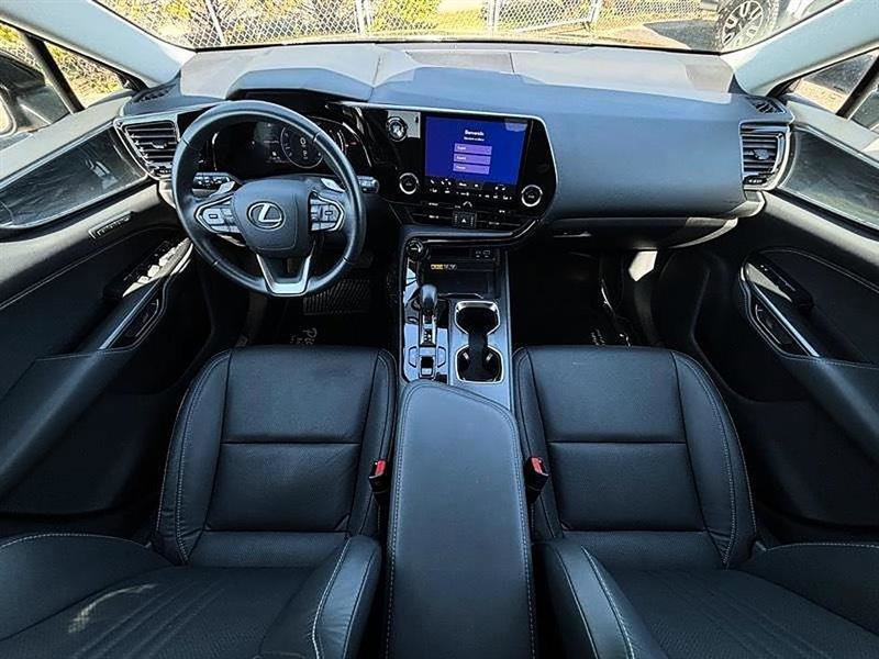 Used 2025 Lexus NX 250 FWD w/ Towing Package (2000 Lbs) image 10