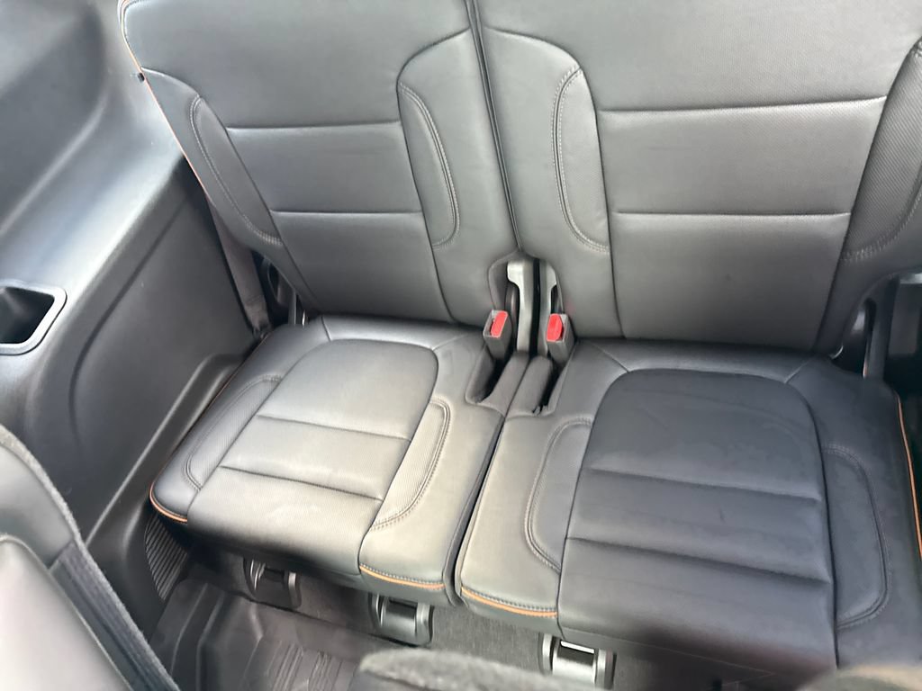 Used 2023 GMC Acadia AT4 w/ LPO, Floor Liner Package AWD/4WD image 38