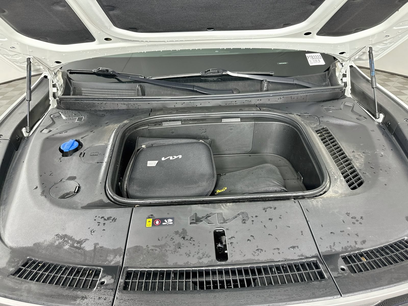 Used 2024 Kia EV9 Land AWD/4WD image 33