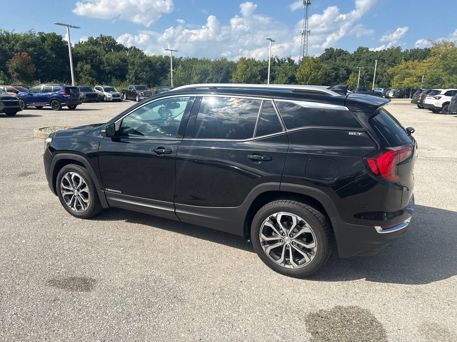 Used 2021 GMC Terrain SLT AWD/4WD image 15