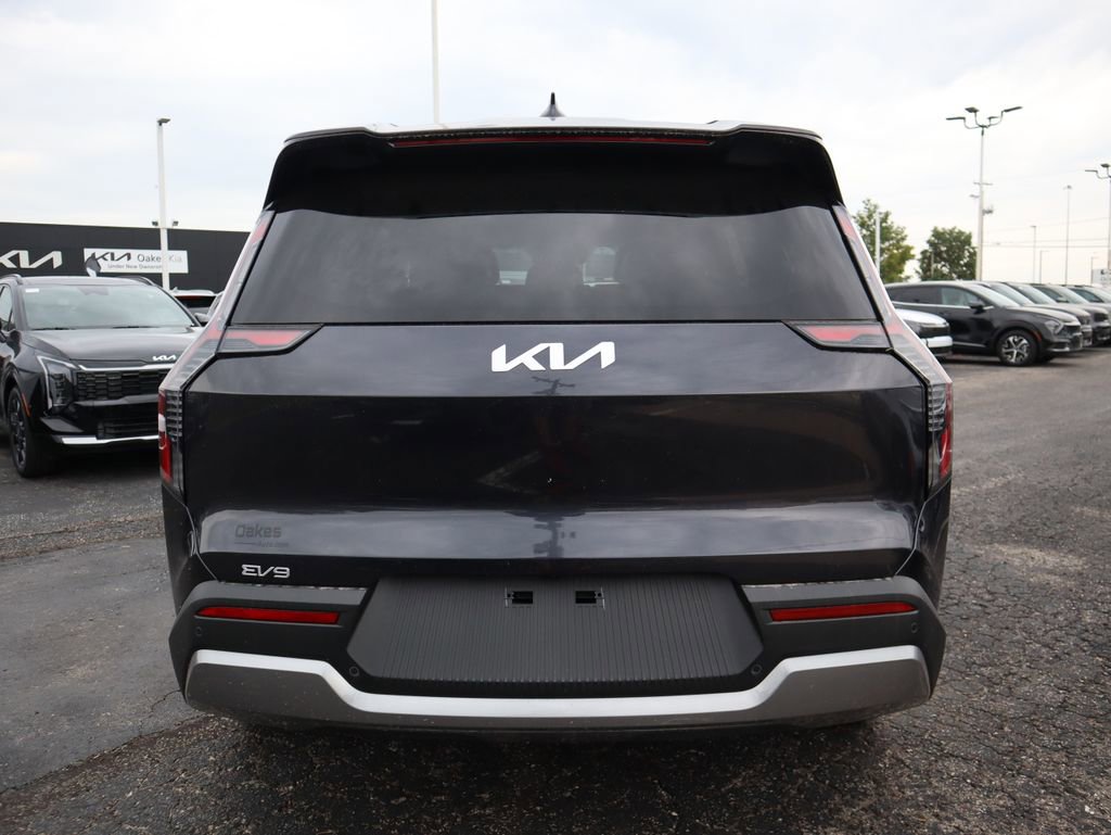 New 2026 Kia EV9 Light RWD image 6