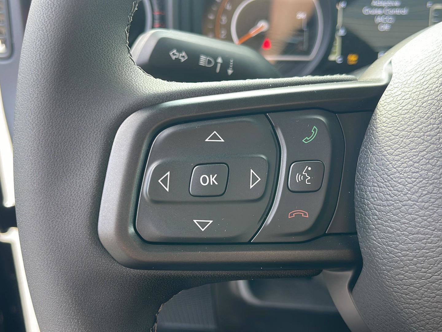New 2025 Jeep Wrangler Rubicon AWD/4WD image 17
