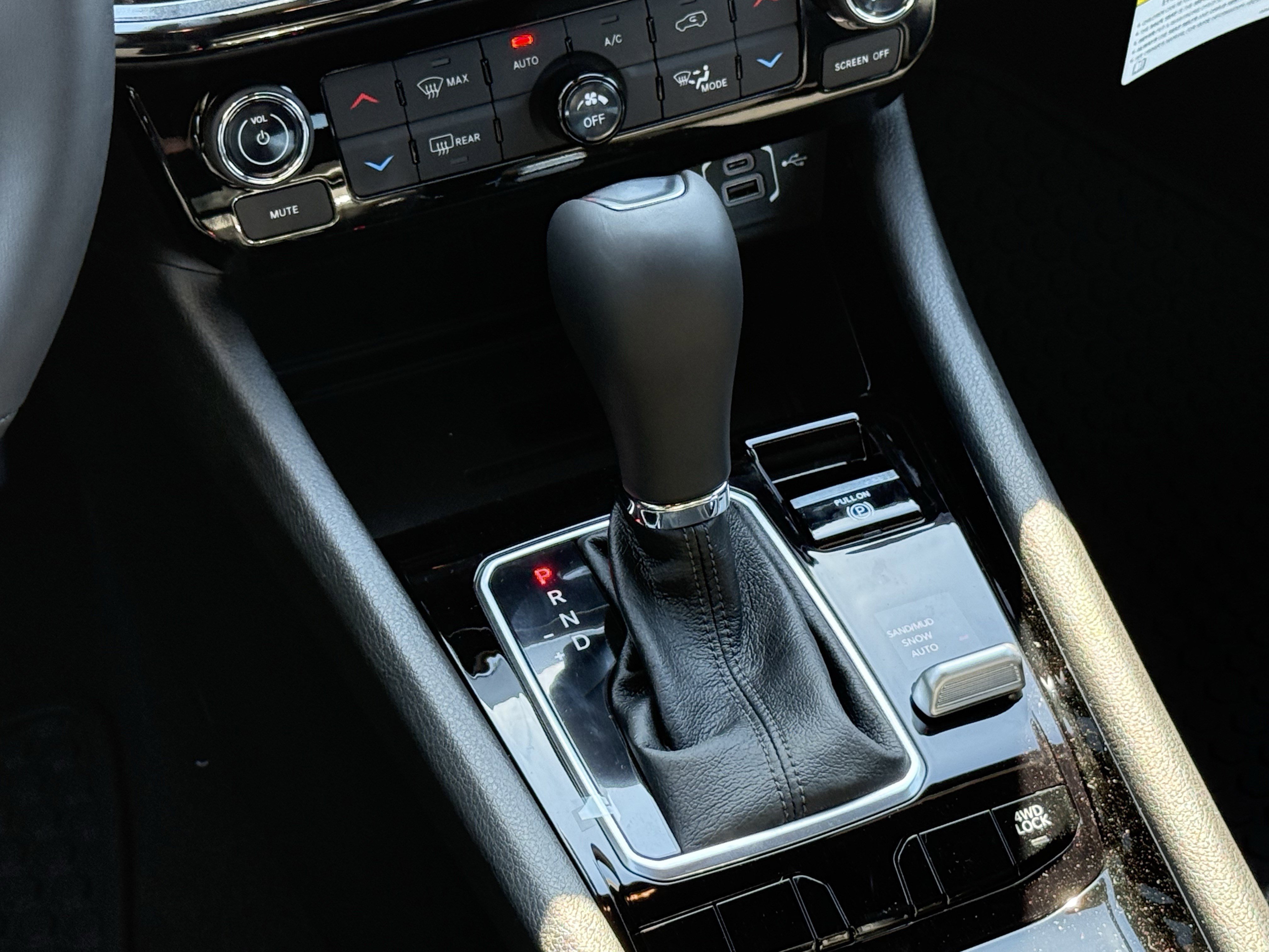 New 2026 Jeep Compass Latitude w/ Quick Order Package 29K image 15