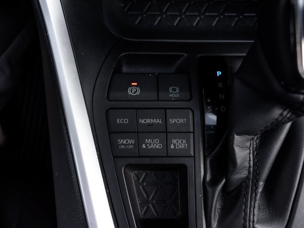 Used 2019 Toyota RAV4 XLE w/ Convenience Package AWD/4WD image 29