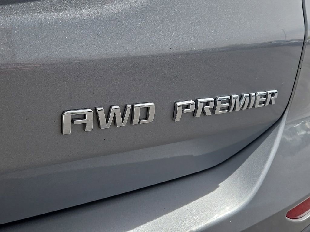 Used 2024 Chevrolet Equinox Premier image 10