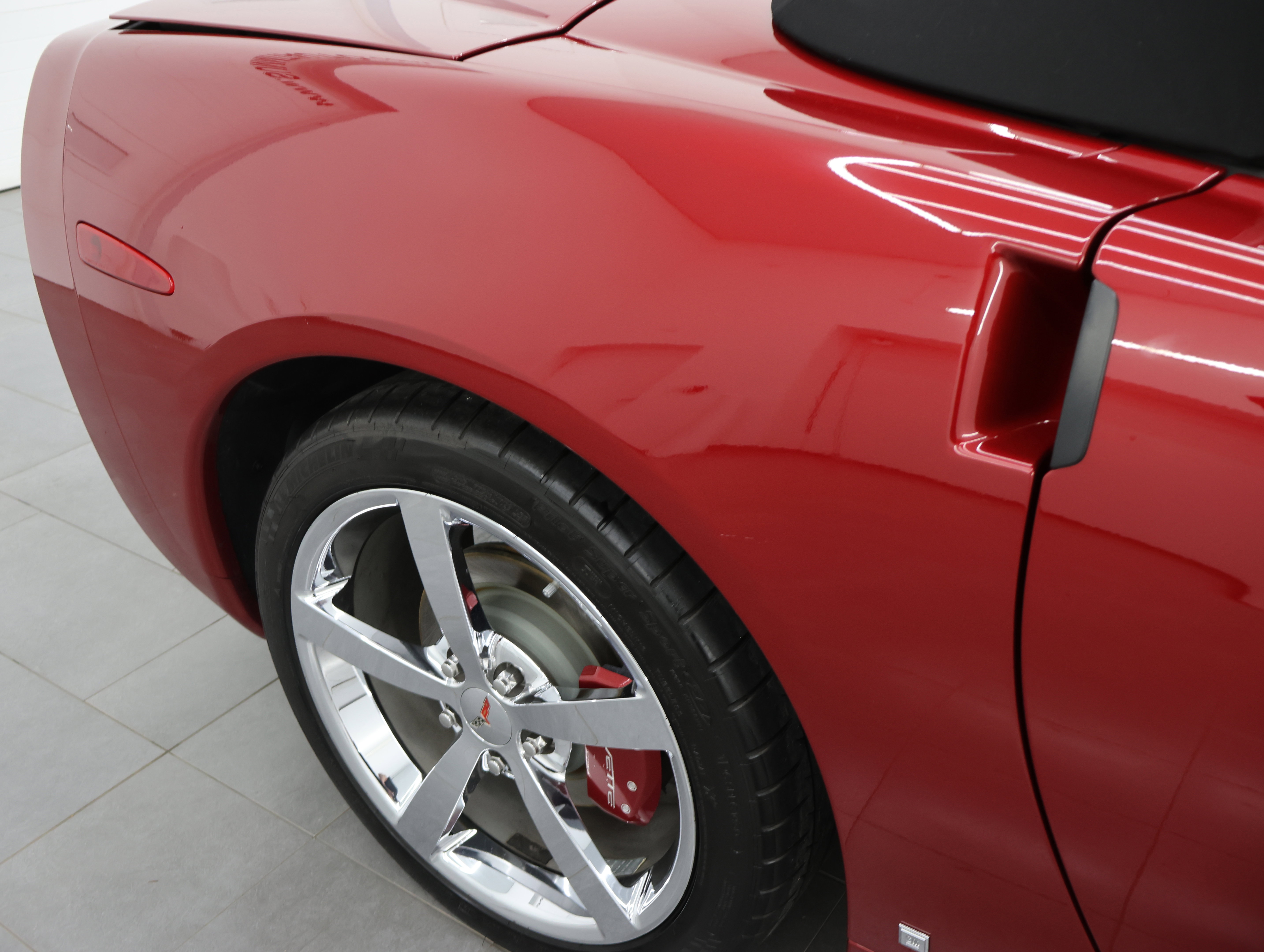 Used 2008 Chevrolet Corvette Convertible w/ Preferred Equipment Group RWD image 22