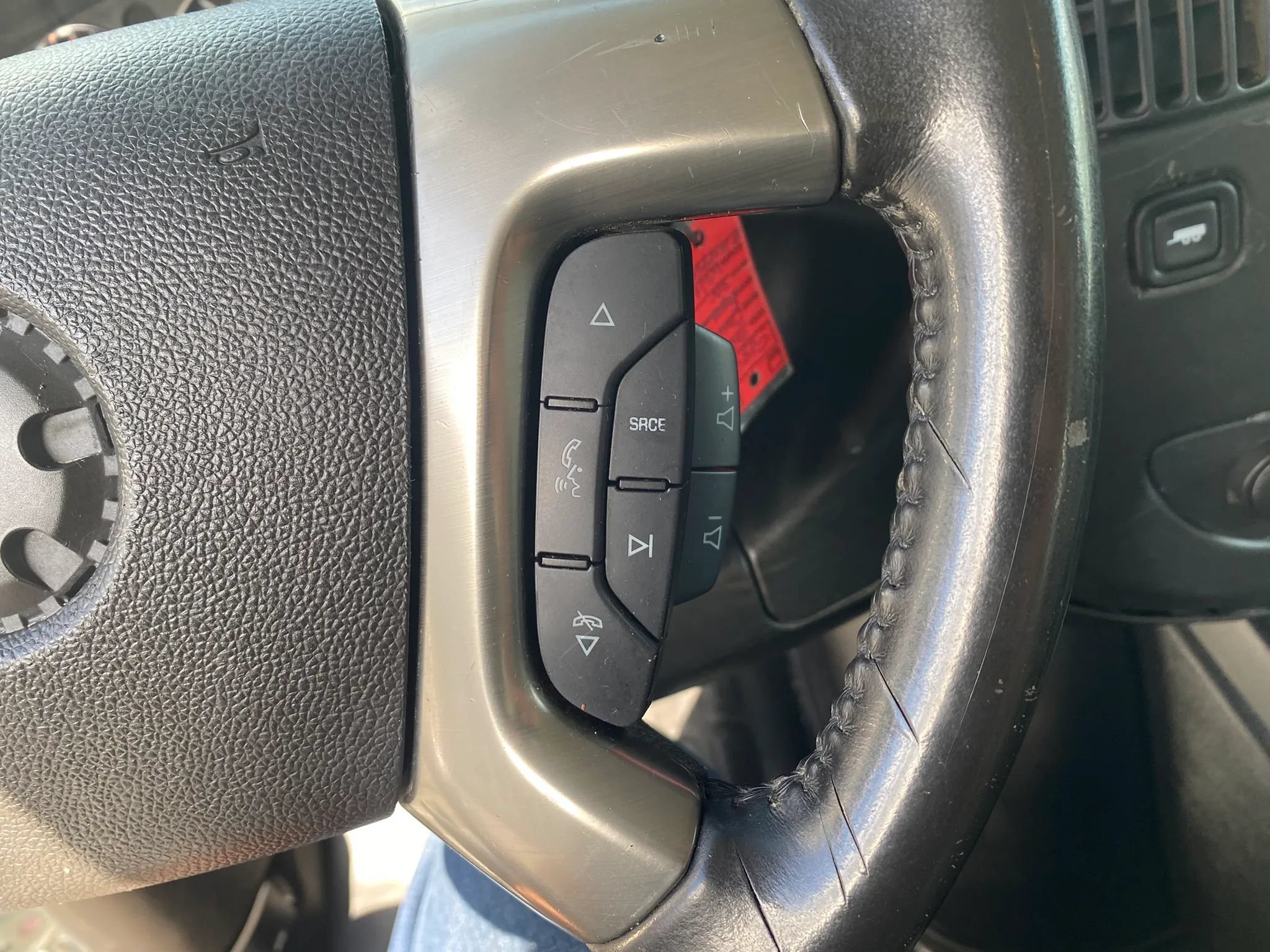 Used 2016 Chevrolet Express 2500 Extended RWD image 14