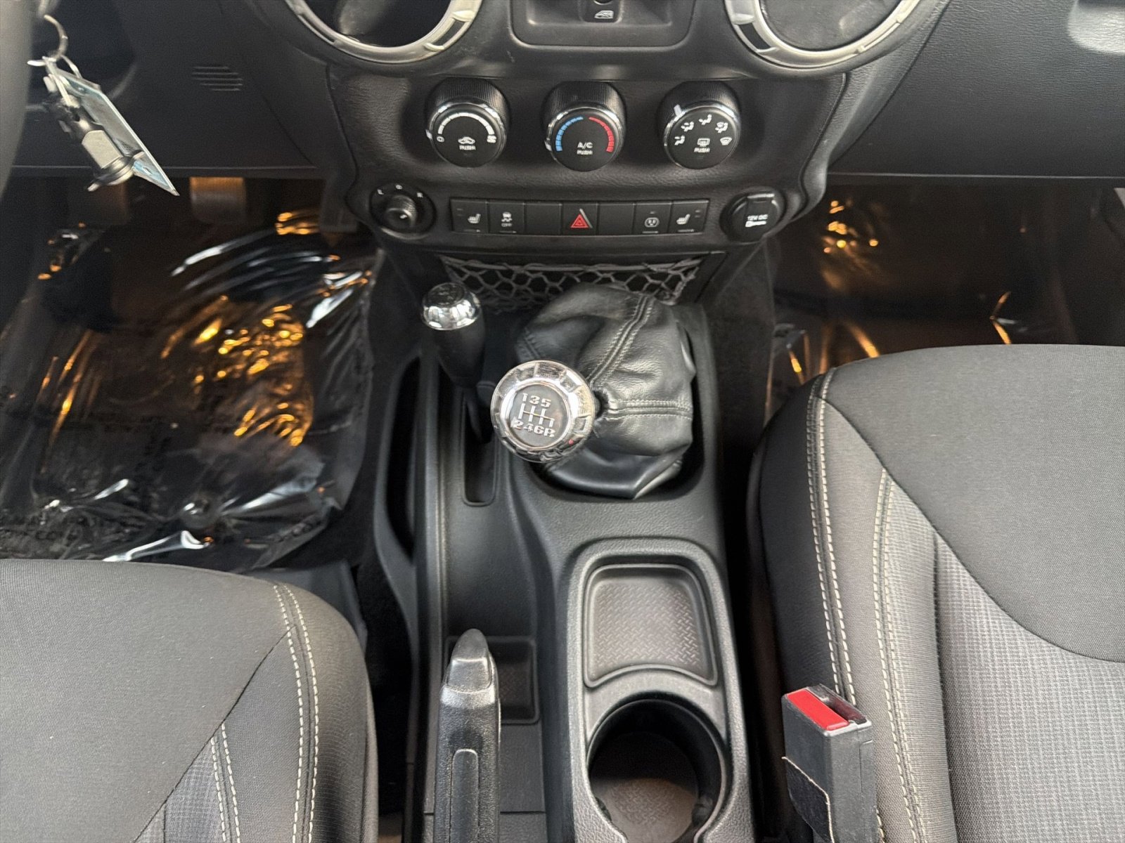 Used 2017 Jeep Wrangler Unlimited Sahara w/ Dual Top Group image 20