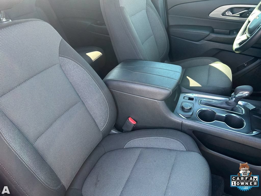 Used 2023 Chevrolet Traverse LT AWD/4WD image 11