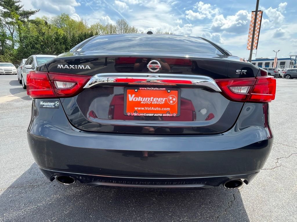Used 2016 Nissan Maxima SR FWD image 7