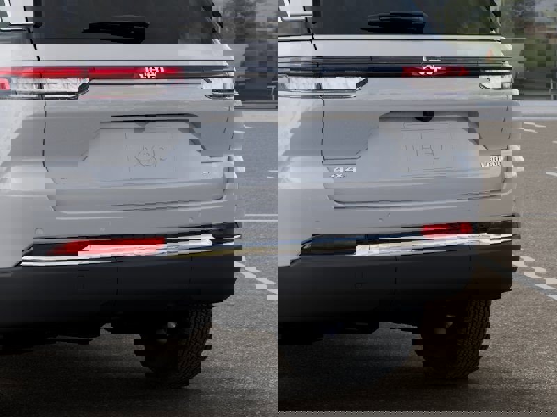 New 2026 Jeep Grand Cherokee Laredo X image 13