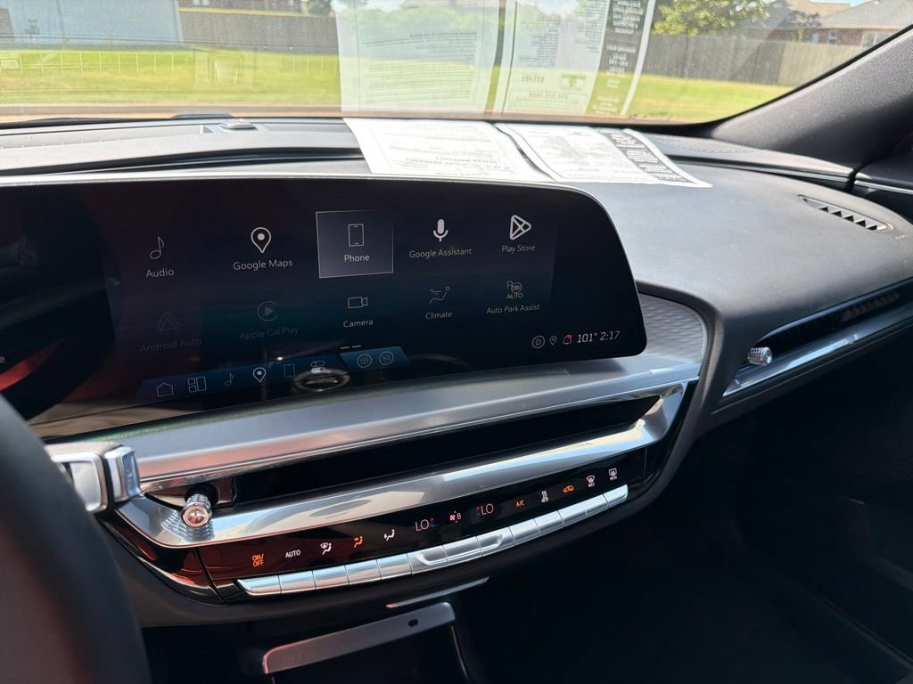 Certified 2024 Cadillac Lyriq Luxury RWD image 20