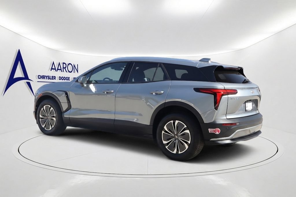 Used 2024 Chevrolet Blazer EV LT AWD/4WD image 7