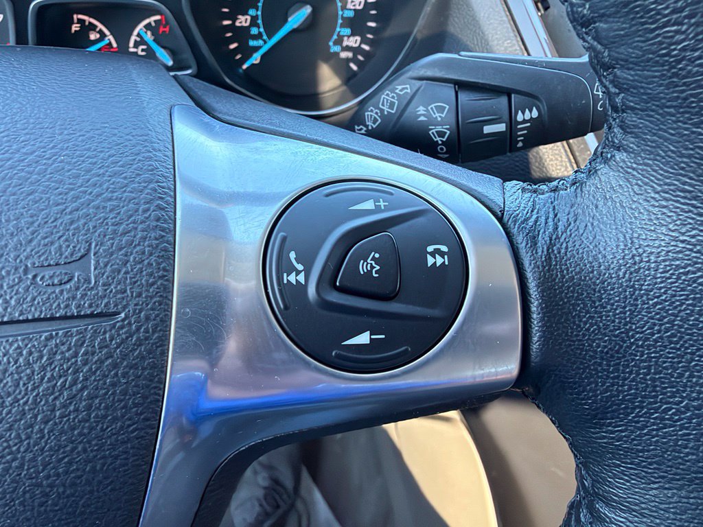 Used 2016 Ford Escape Titanium AWD/4WD image 19