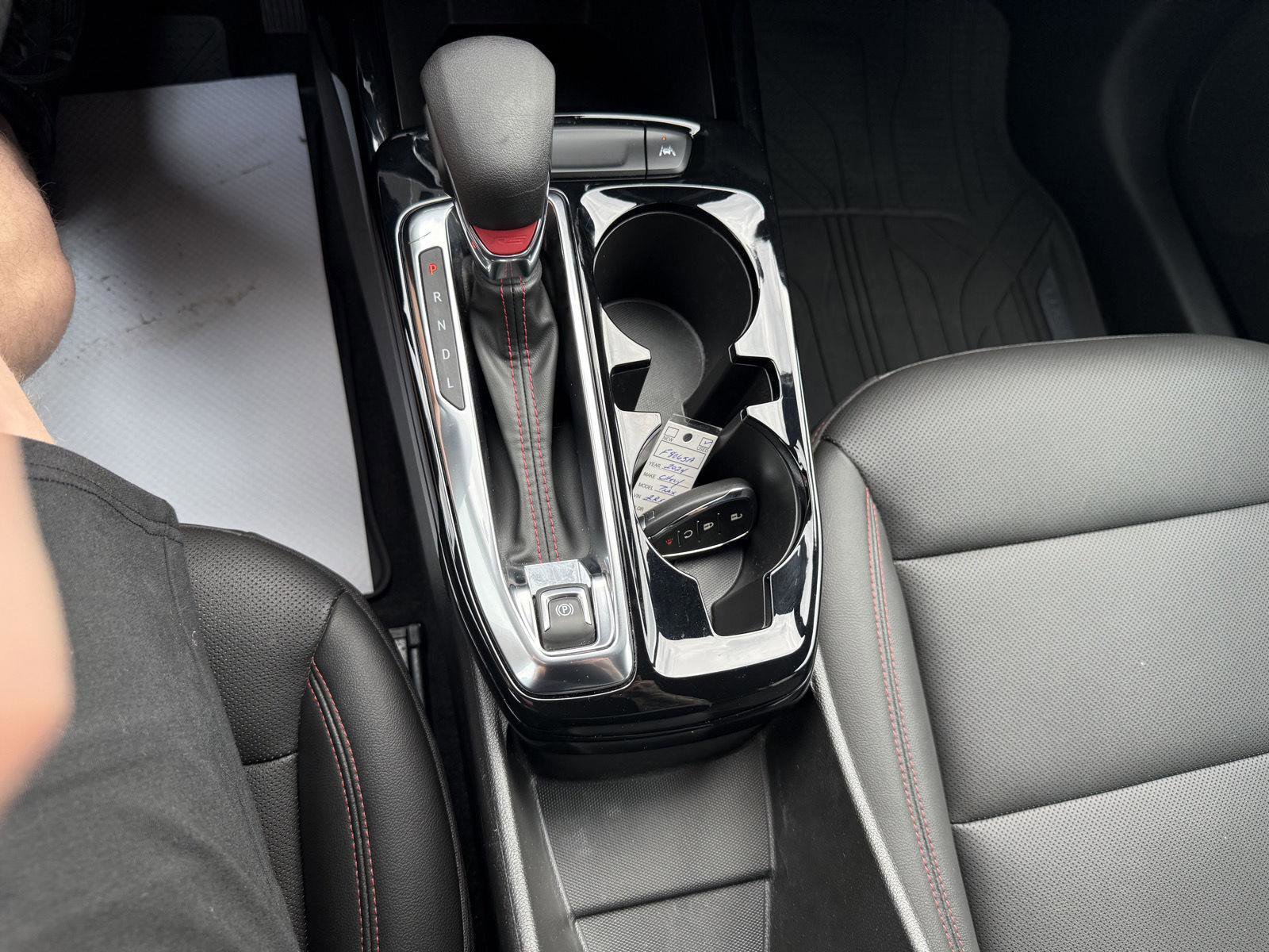 Used 2024 Chevrolet Trax RS w/ Driver Confidence Package image 25