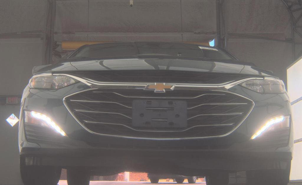 Used 2019 Chevrolet Malibu LT FWD image 3