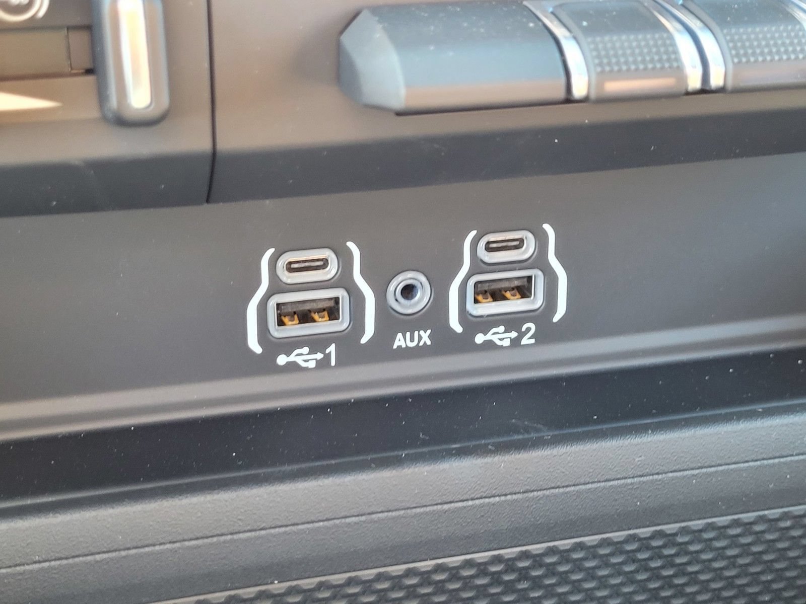 New 2026 RAM 2500 Big Horn AWD/4WD image 18