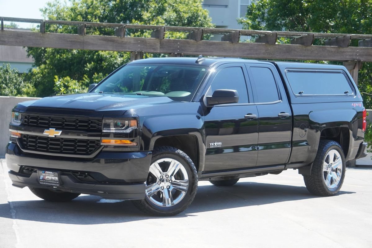 Used 2018 Chevrolet Silverado 1500 Custom w/ Texas Edition AWD/4WD image 10