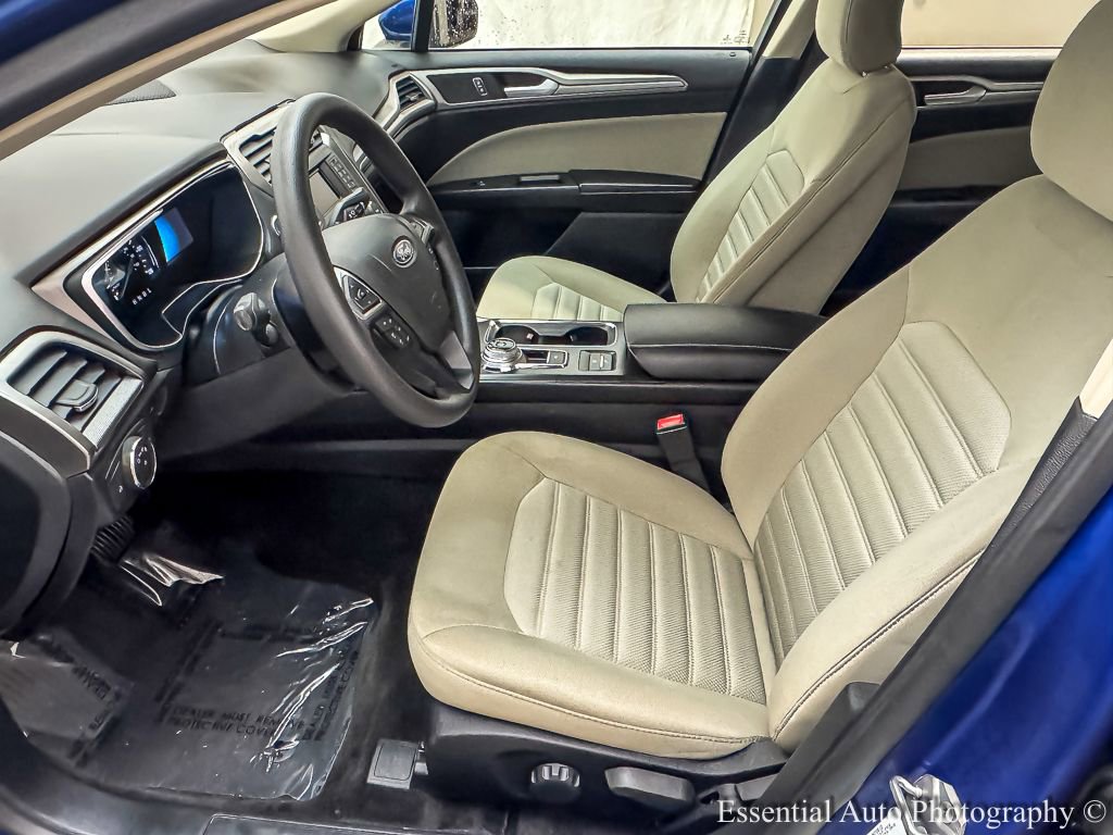 Used 2018 Ford Fusion S FWD image 10