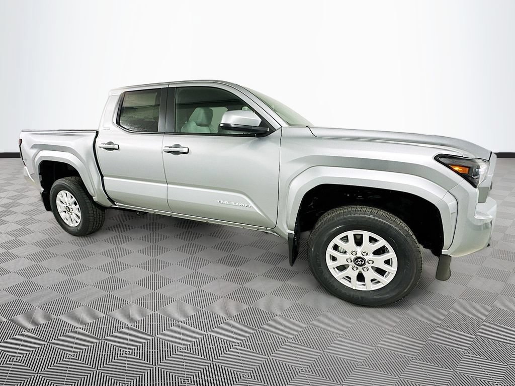 New 2026 Toyota Tacoma SR5 AWD/4WD image 3