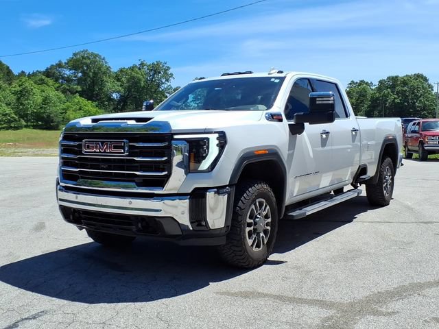 Used 2024 GMC Sierra 2500 SLT w/ SLT Premium Package AWD/4WD image 3
