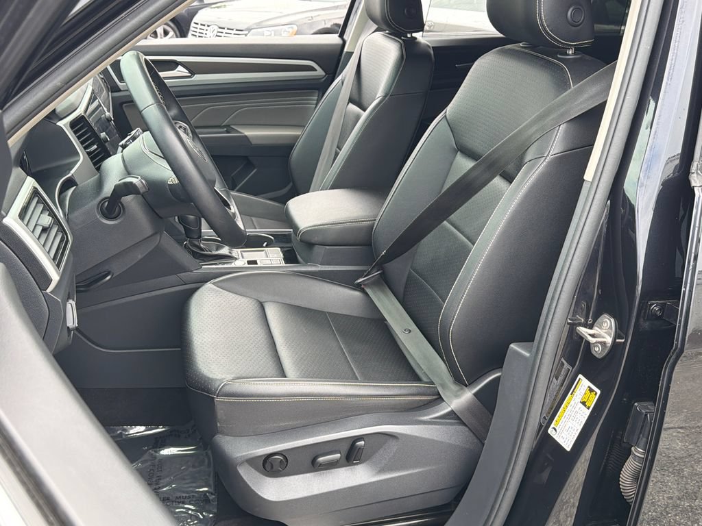 Certified 2023 Volkswagen Atlas SE FWD image 18